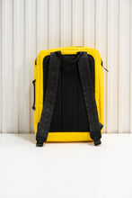 Carica l&#39;immagine nel visualizzatore di Gallery, ZAINO GIALLO TORX - WATERPROOF